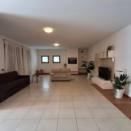 Montalto Villa *